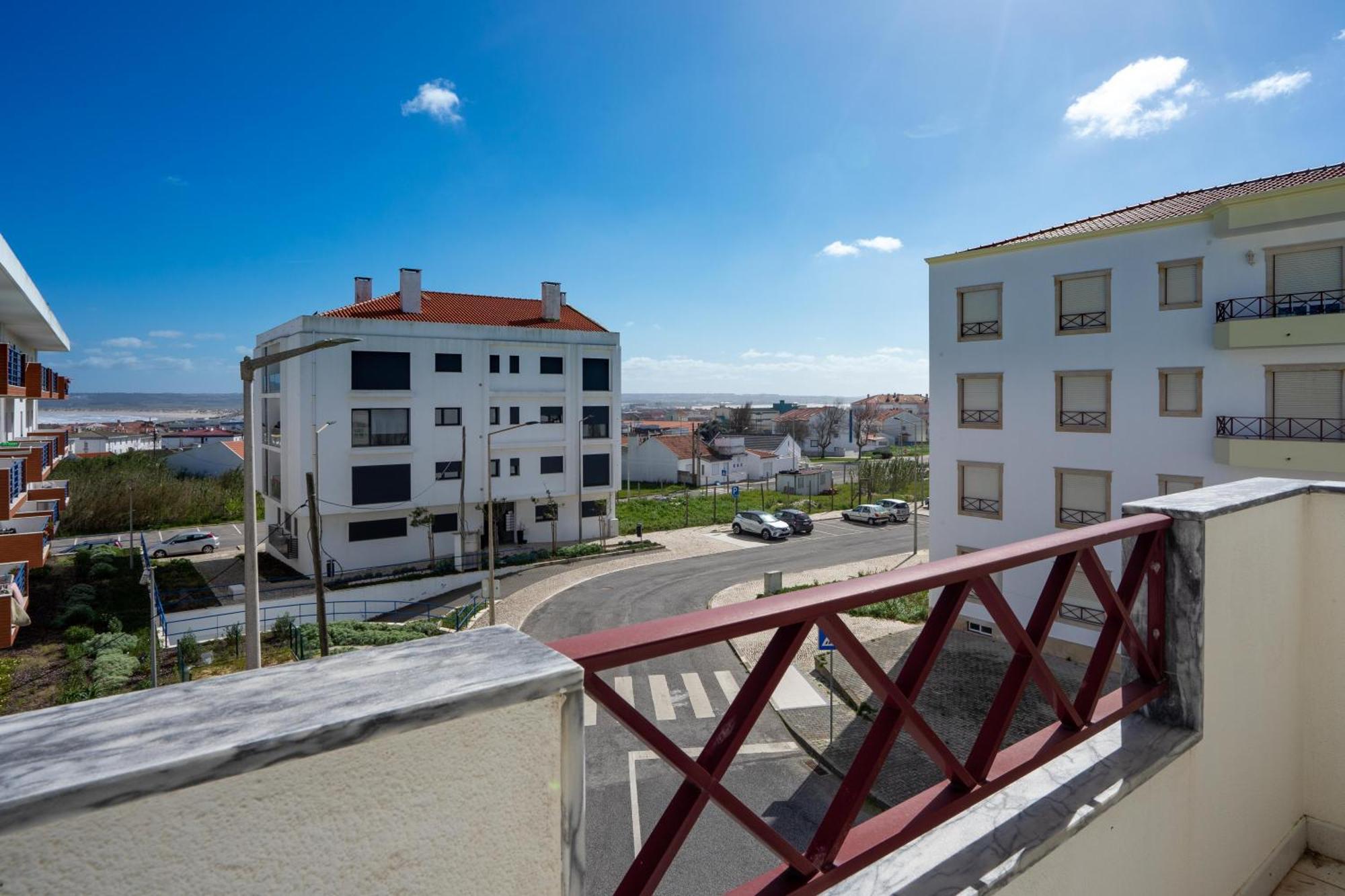 Peniche Sun & Surf Apartment Dış mekan fotoğraf